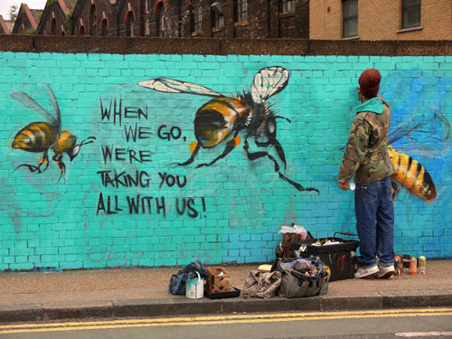 louis-masai-michel-street-art-londre-abeilles-realiste-8
